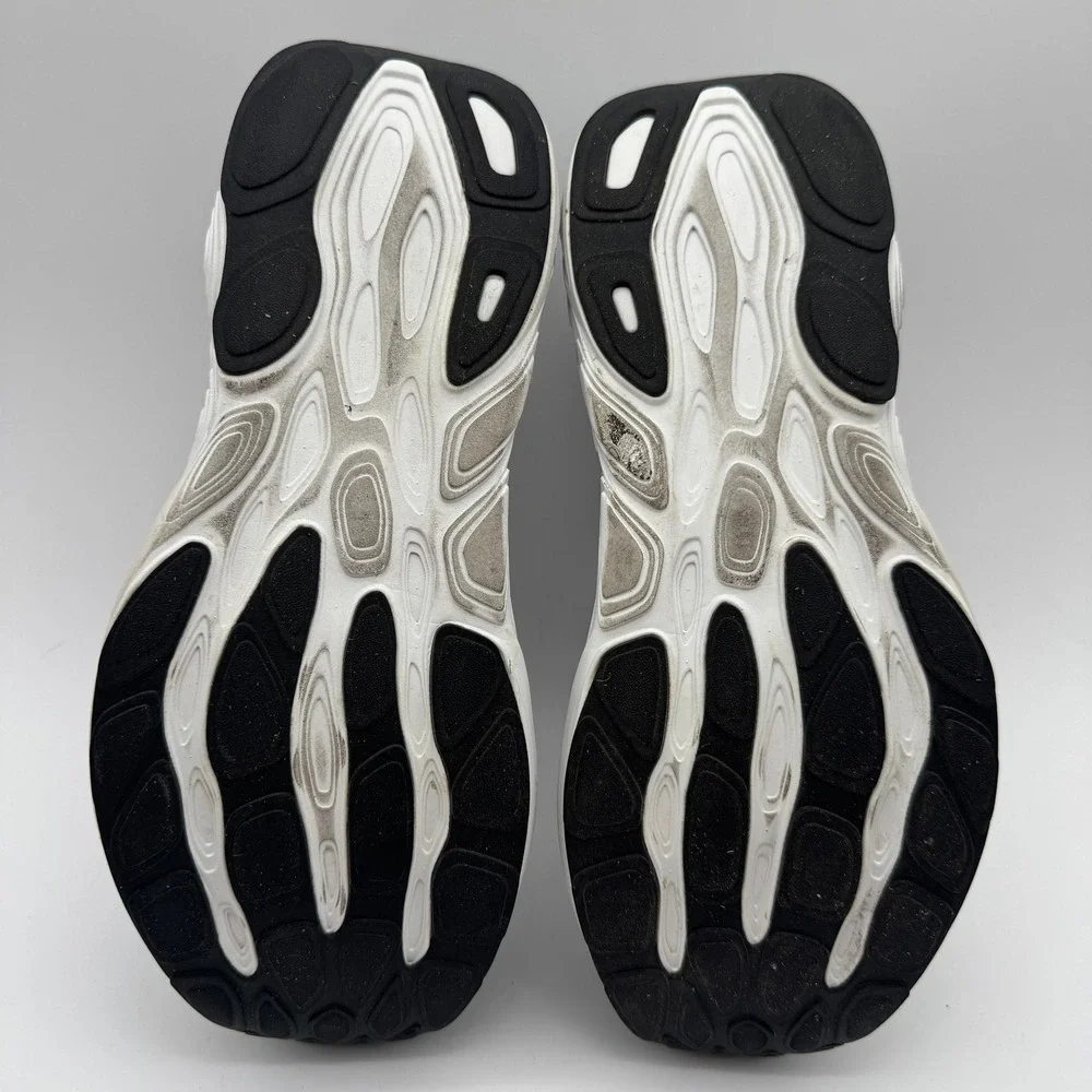 New Balance Fresh Foam X 880v15 Black White Running Shoes Men's Size‎ 9.5